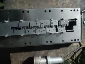 Công Ty TNHH Khuôn Dập Tự Động