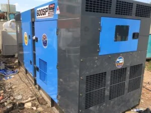 Cho20thua20m¸y20ph¸t20®ion20cng20nghiop20denyo20t¹i20kho20hµng