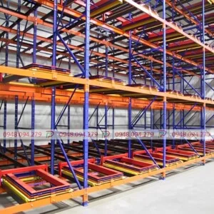 Kệ Chứa Hàng Pentech – Công Ty TNHH Dịch Vụ Công Nghệ Pentech