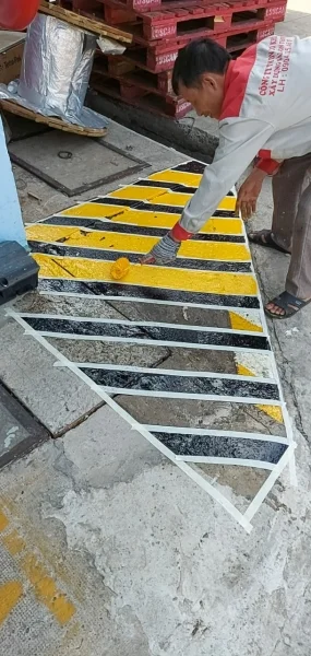 Công Ty TNHH Thương Mại Dịch Vụ Cơ Khí Xây Dựng Sài Gòn T&H