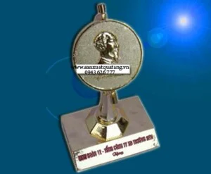 Công Ty TNHH TM DV K.O.M