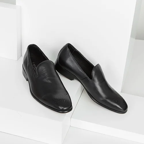 Công Ty TNHH Giày Da Christina-Q