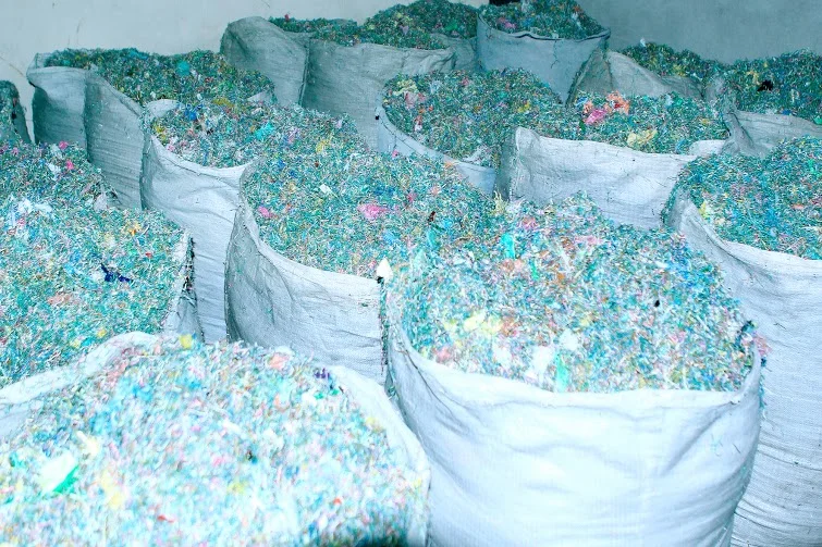 Hạt Nhựa Trịnh Nghiên – Công Ty Cổ Phần Trịnh Nghiên