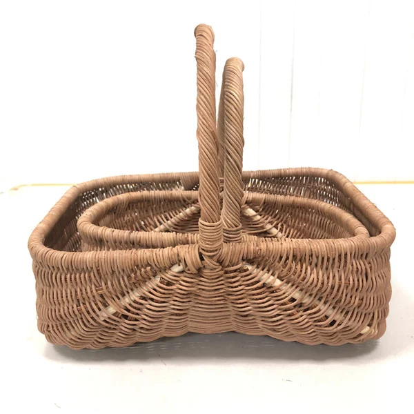 Mây Tre Đan Xuất Khẩu Hiền Lương – Công Ty TNHH Mây Tre Đan Xuất Khẩu Hiền Lương