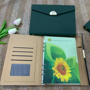 Quà Tặng Vy Uyên – Công Ty Cổ Phần Vy Uyên