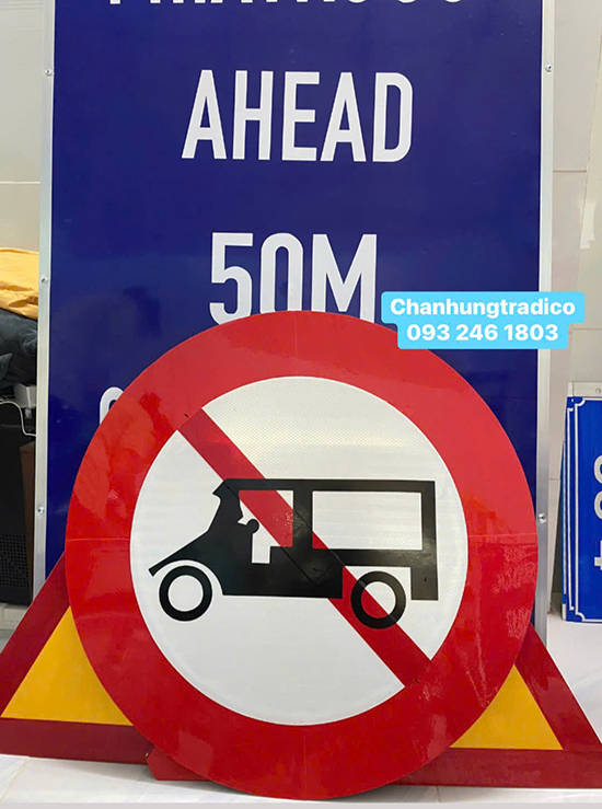 Biển Báo Giao Thông Mai Chấn Hưng – Công Ty TNHH SX TM & DV Mai Chấn Hưng