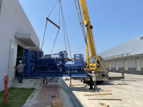 Xe Nâng Quảng Ninh – Công Ty TNHH Đầu Tư Và Phát Triển Đức Trung