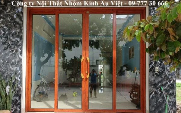 Nhôm Kính Âu Việt – Công Ty CP Đầu Tư Và Thương Mại Âu Việt