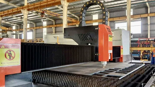 Gia Công Kim Loại Tấm Nhật Vượng – Công Ty Cổ Phần Sản Xuất Cơ Khí Nhật Vượng