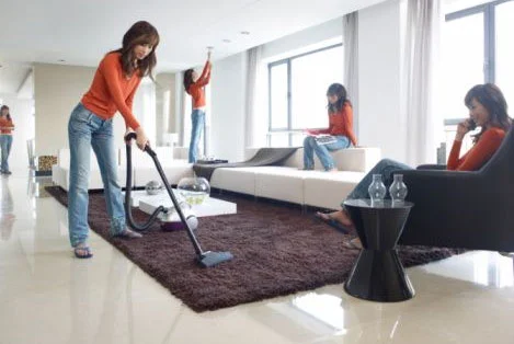 Vệ Sinh Công Nghiệp Minh Phúc – Công Ty TNHH Thương Mại Và Dịch Vụ Quản Lý Minh Phúc