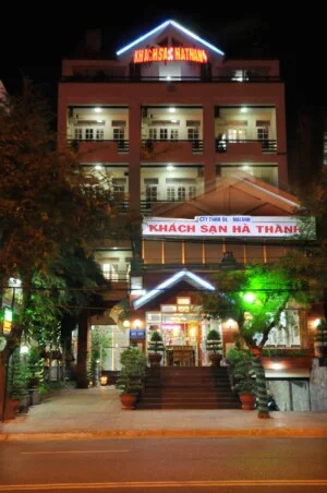 Khach San