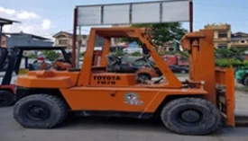 Xe Nâng Đông Đô – Công Ty TNHH Thương Mại Và Vận Tải Đông Đô