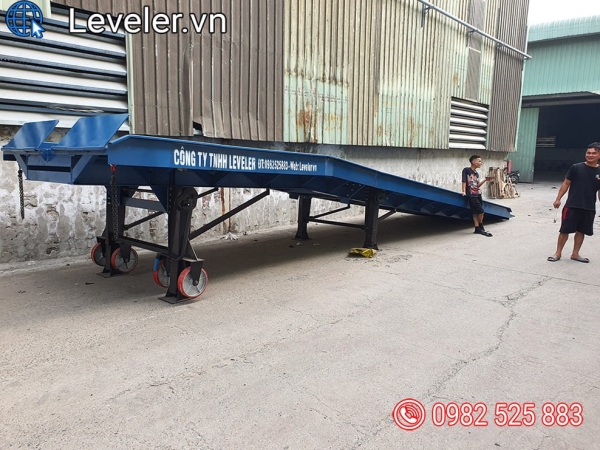 Cầu Dẫn Xe Nâng LEVELER – Công Ty TNHH LEVELER