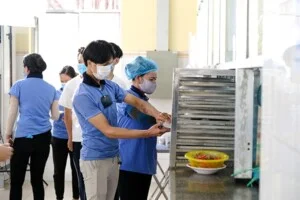 Suất Ăn Công Nghiệp Đại Đức Tài – Công Ty TNHH Thương Mại Dịch Vụ Đại Đức Tài