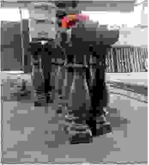B2