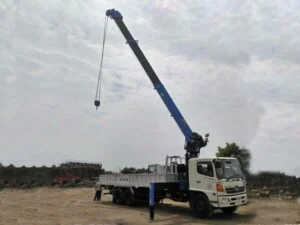 Cho Thuê Xe Cẩu Trường Sơn Global – Công Ty TNHH Thương Mại và Dịch Vụ Trường Sơn Global