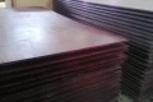 Ván ép Đông Anh – Công Ty TNHH Đầu Tư Và Phát Triển Gỗ Đông Anh