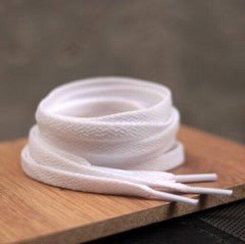 Xưởng Sản Xuất Dây Giày