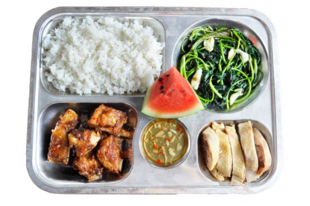 Suất Ăn Hoàng Nhật Quang – Công Ty TNHH Kinh Doanh và Đầu Tư Hoàng Nhật Quang