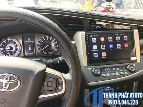 lap-dat-dvd-10inch-cho-xe-toyota-innova_s1626