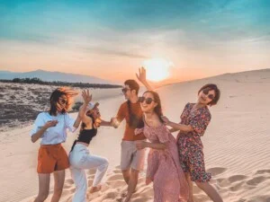 Công Ty TNHH Thương Mại Và Dịch Vụ Du Lịch Vietmountain